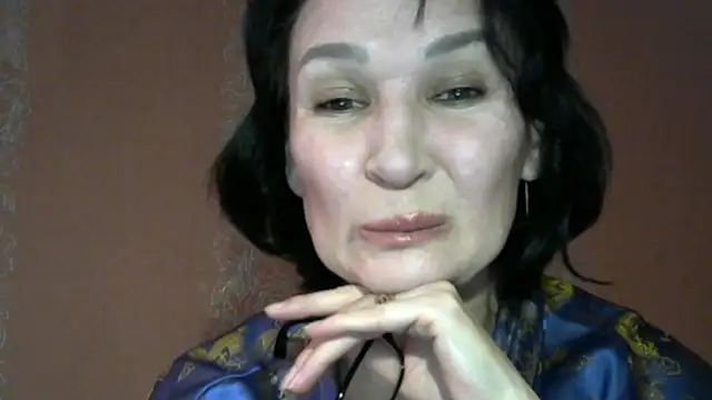 PrettyAndWild online show from May 8, 2026, 3:39 pm