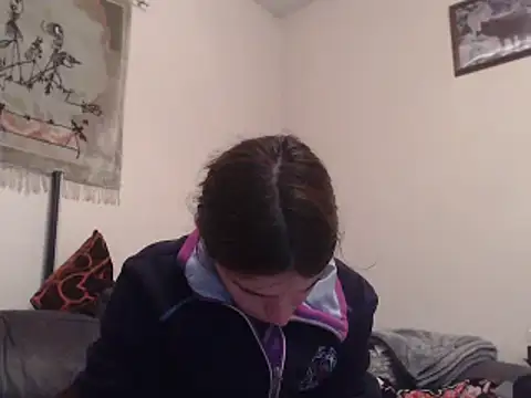 Geile-Luna online show from October 27, 2025, 8:02 pm