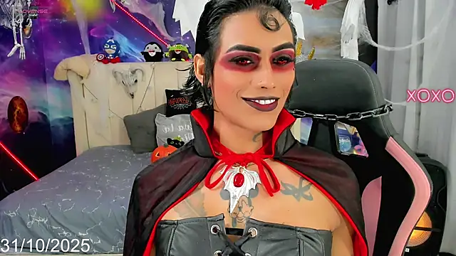 Snapshot of Nella_Dolls chatting on October 31, 2025, 10:49 am Nella Dolls online show from October 31, 2025, 10:49 am