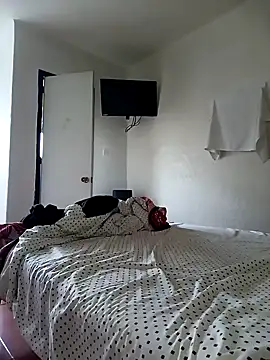 Snapshot of Latinopervs chatting on February 3, 2025, 2:02 pm Latinopervs online show from February 3, 2025, 2:02 pm