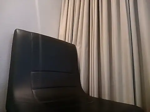 Snapshot of Latinopervs chatting on March 6, 2025, 12:52 pm Latinopervs online show from March 6, 2025, 12:52 pm