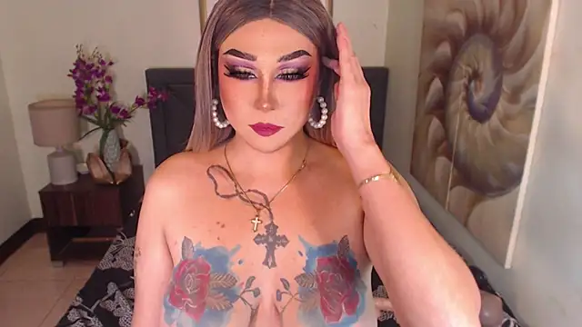 Transdomts4u online show from December 15, 2024, 7:21 pm