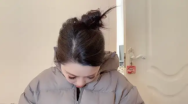 kk lele online show from January 29, 2025, 5:19 am