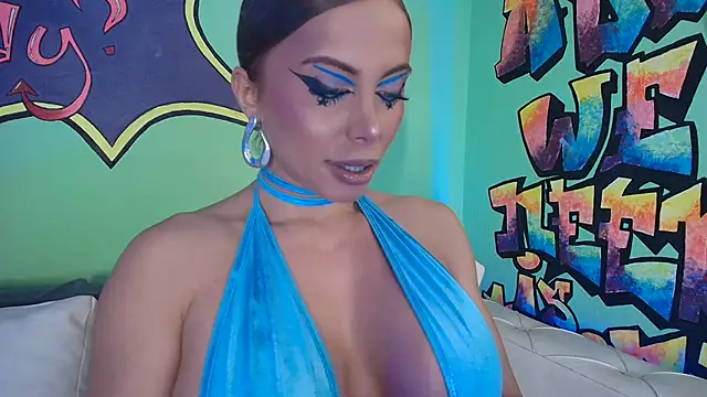 TamaraSavage online show from September 30, 2025, 8:30 am