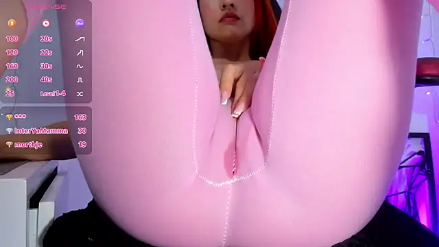 ADELINA CONTE online show from February 7, 2025, 10:09 pm