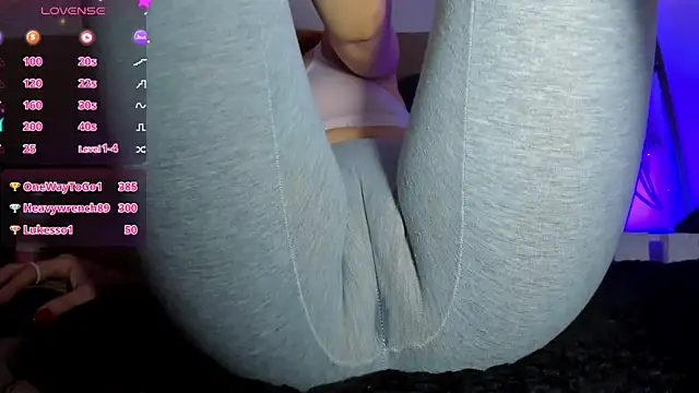 ADELINA CONTE online show from March 21, 2025, 10:28 pm