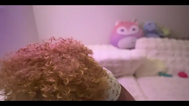 marinamarinab online show from March 27, 2026, 9:58 pm