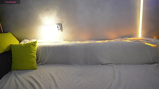 mary shiota online show from January 13, 2025, 5:01 am