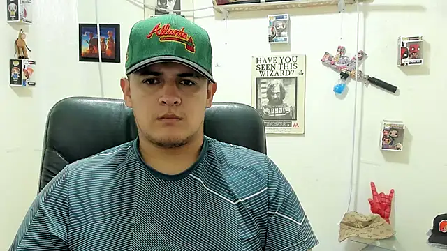 Snapshot of ney_22 chatting on October 3, 2025, 12:51 am ney 22 online show from October 3, 2025, 12:51 am