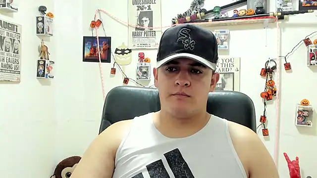 Snapshot of ney_22 chatting on October 26, 2025, 10:47 pm ney 22 online show from October 26, 2025, 10:47 pm