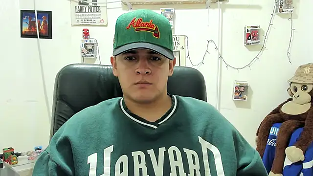 Snapshot of ney_22 chatting on November 11, 2025, 3:23 pm ney 22 online show from November 11, 2025, 3:23 pm