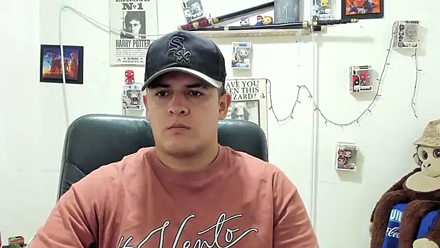 Snapshot of ney_22 chatting on November 14, 2025, 12:31 am ney 22 online show from November 14, 2025, 12:31 am