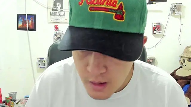 Snapshot of ney_22 chatting on November 18, 2025, 12:20 pm ney 22 online show from November 18, 2025, 12:20 pm