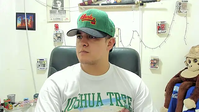 Snapshot of ney_22 chatting on November 19, 2025, 1:38 am ney 22 online show from November 19, 2025, 1:38 am