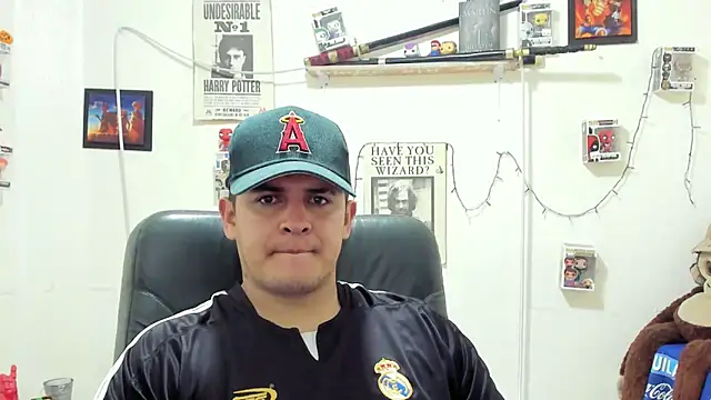 Snapshot of ney_22 chatting on November 20, 2025, 2:23 am ney 22 online show from November 20, 2025, 2:23 am