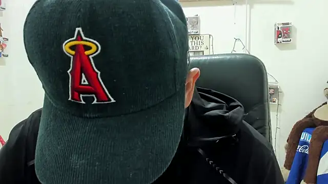 Snapshot of ney_22 chatting on November 29, 2025, 1:03 pm ney 22 online show from November 29, 2025, 1:03 pm