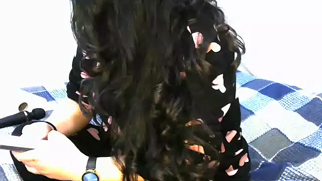 insatiableeee online show from January 8, 2025, 7:56 pm