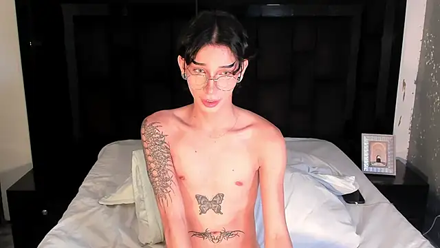 AndyWiilliams online show from February 2, 2025, 11:53 pm