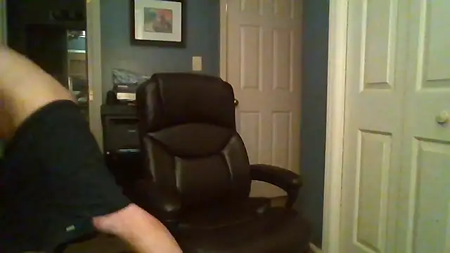 Snapshot of RobertLacrosse chatting on January 1, 2025, 7:09 am RobertLacrosse online show from January 1, 2025, 7:09 am