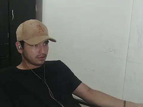 kylian 07 online show from November 13, 2025, 2:21 am