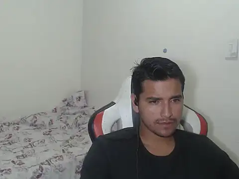 kylian 07 online show from March 27, 2026, 2:06 am