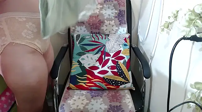 Skinny regie99xxx online show from February 26, 2025, 11:48 pm