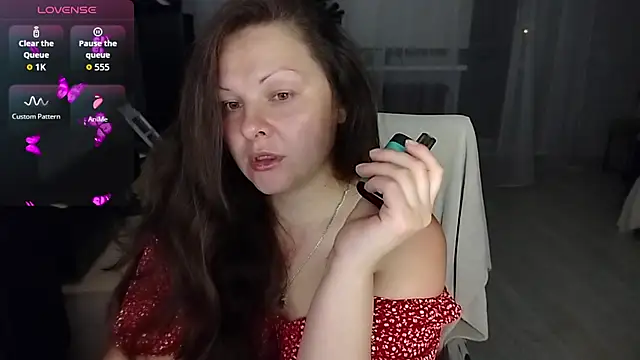 Marla Singerrr online show from June 7, 2026, 4:44 pm