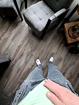 toppiefloppi online show from February 13, 2025, 9:30 am