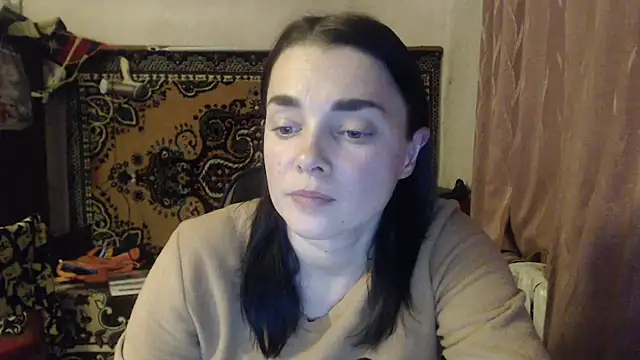 Snapshot of AlisaLaDiva chatting on December 17, 2024, 9:05 pm AlisaLaDiva online show from December 17, 2024, 9:05 pm