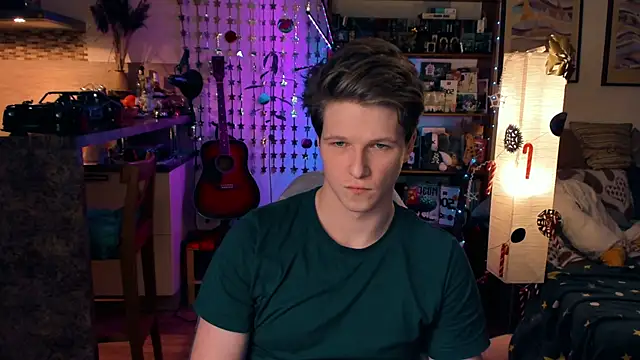 Breston Sweet online show from December 16, 2024, 4:27 pm