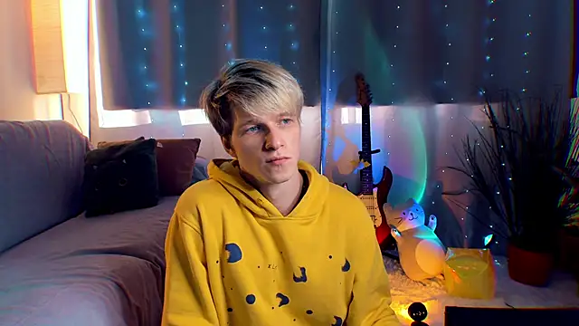 Breston Sweet online show from March 24, 2026, 2:44 pm