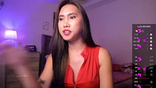 Snapshot of BombshellPH chatting on January 19, 2025, 8:51 pm BombshellPH online show from January 19, 2025, 8:51 pm