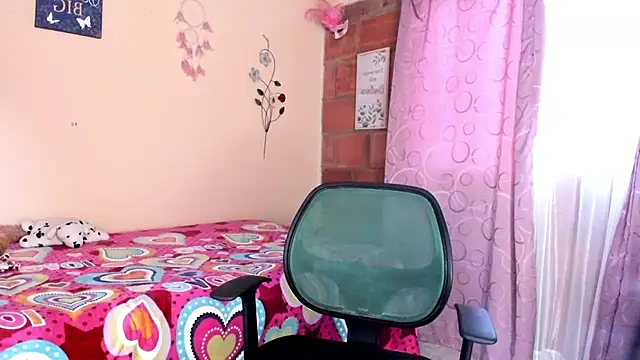 Snapshot of zafiro_sex_ chatting on January 9, 2025, 11:02 pm zafiro sex online show from January 9, 2025, 11:02 pm