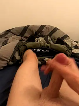 youngcock9inche online show from November 7, 2025, 5:24 pm