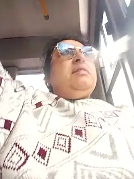 Snapshot of Keyla01_ chatting on January 18, 2026, 12:20 pm Keyla01 online show from January 18, 2026, 12:20 pm