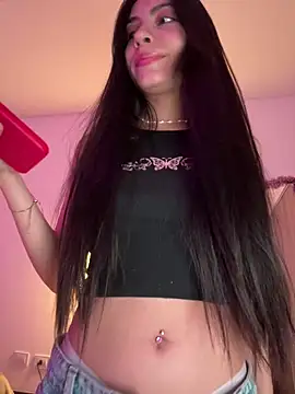 martiiaciar online show from January 8, 2026, 2:47 am