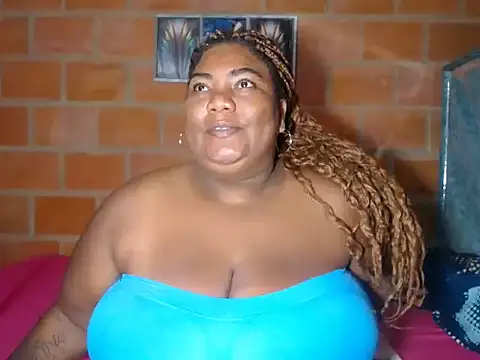 bustyboobsxxll online show from February 7, 2026, 2:10 pm