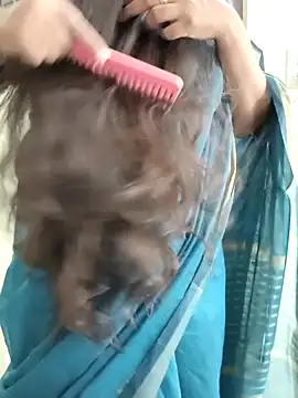 Snapshot of yoursana- chatting on February 6, 2026, 4:17 am yoursana- online show from February 6, 2026, 4:17 am