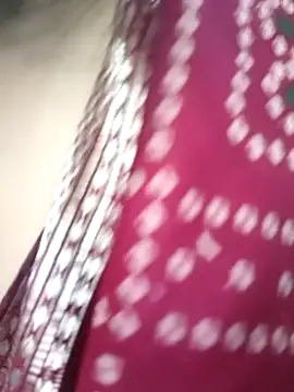 Snapshot of yoursana- chatting on February 18, 2026, 4:08 am yoursana- online show from February 18, 2026, 4:08 am