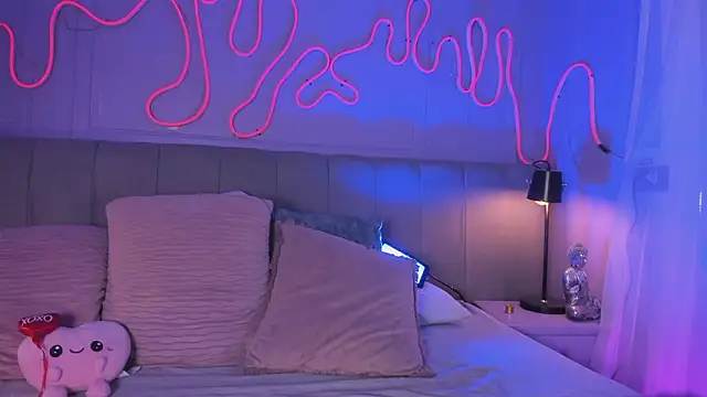 Snapshot of Sofly_s chatting on February 26, 2026, 11:53 am Sofly s online show from February 26, 2026, 11:53 am