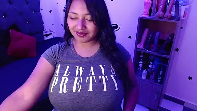 Snapshot of tatiana_wd chatting on January 31, 2025, 1:22 am tatiana wd online show from January 31, 2025, 1:22 am