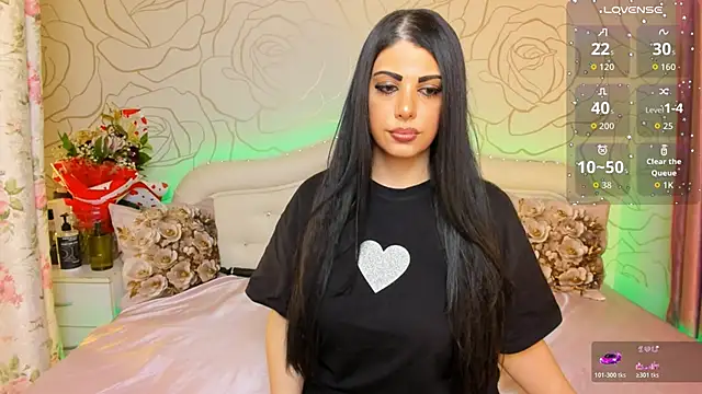 Snapshot of Elizabettalee chatting on February 13, 2026, 2:02 pm Elizabettalee online show from February 13, 2026, 2:02 pm