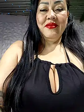kittyhotass1 online show from February 26, 2026, 6:23 am