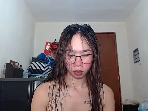 AsianFuckBuddies online show from October 3, 2025, 1:13 am