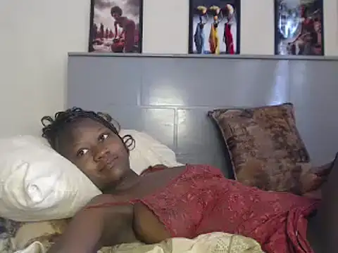 CandyLovesU2 online show from February 12, 2025, 8:49 am