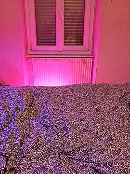 Snapshot of callmelouve chatting on September 26, 2025, 12:14 am callmelouve online show from September 26, 2025, 12:14 am