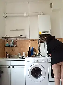 Snapshot of callmelouve chatting on November 28, 2025, 10:29 am callmelouve online show from November 28, 2025, 10:29 am