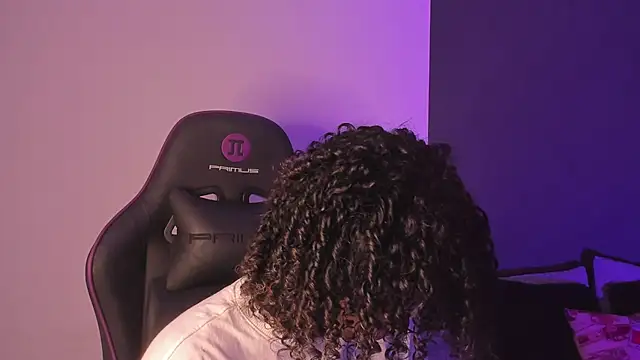 Lucas eevans online show from February 10, 2025, 5:09 pm