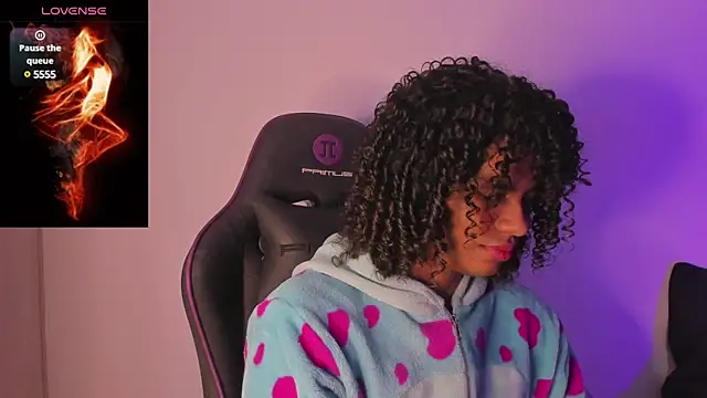 Lucas eevans online show from March 3, 2025, 2:26 pm