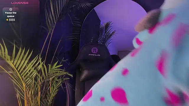 Lucas eevans online show from October 23, 2025, 12:59 pm